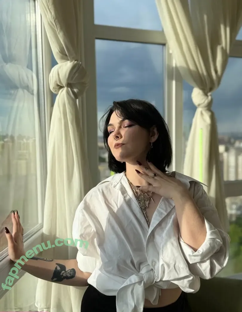 Ukraine Mega nude photo #0825 (misstic / ukraine.ua)