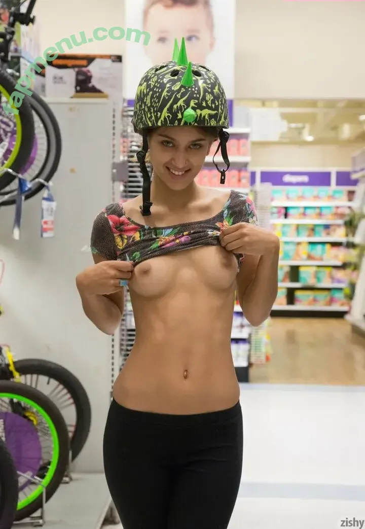 Uma Jolie nude photo #0489 (officialumajoliee / umajoliexxx)