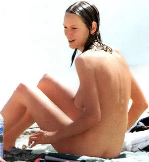 Uma Thurman / umathurman nude photo #0005