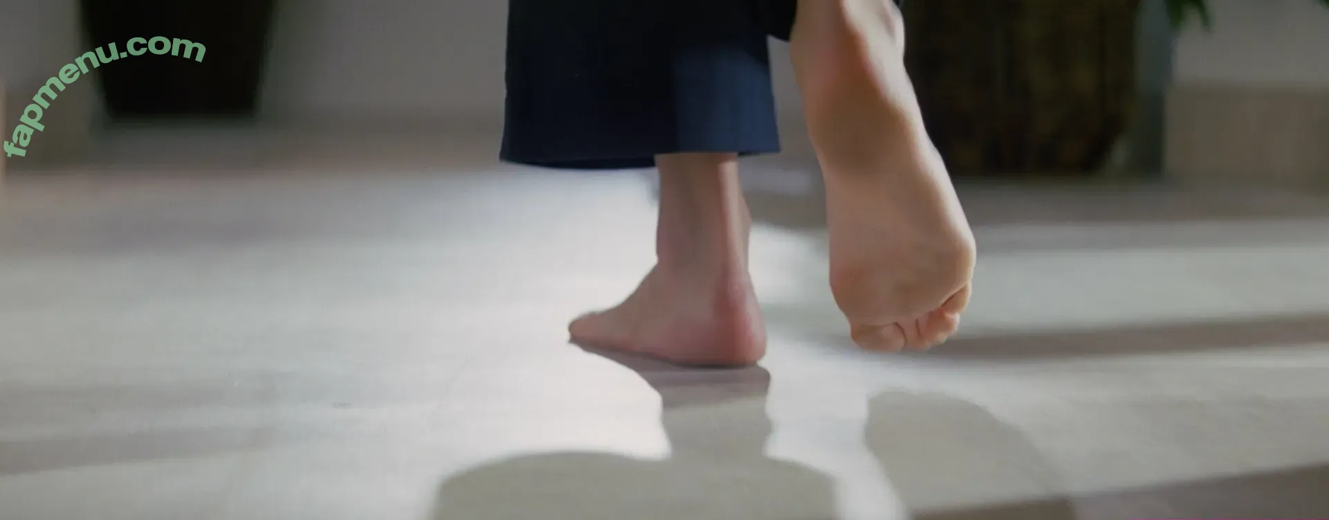 Uma Thurman nude photo #0373 (umathurman)