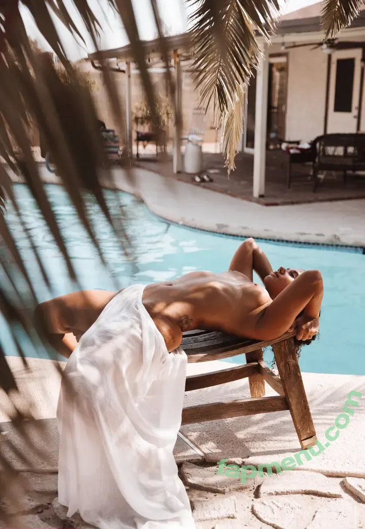 Umdevon nude photo #0017 (umgenie)