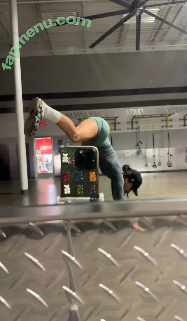 Umdevon nude photo #0057 (umgenie)