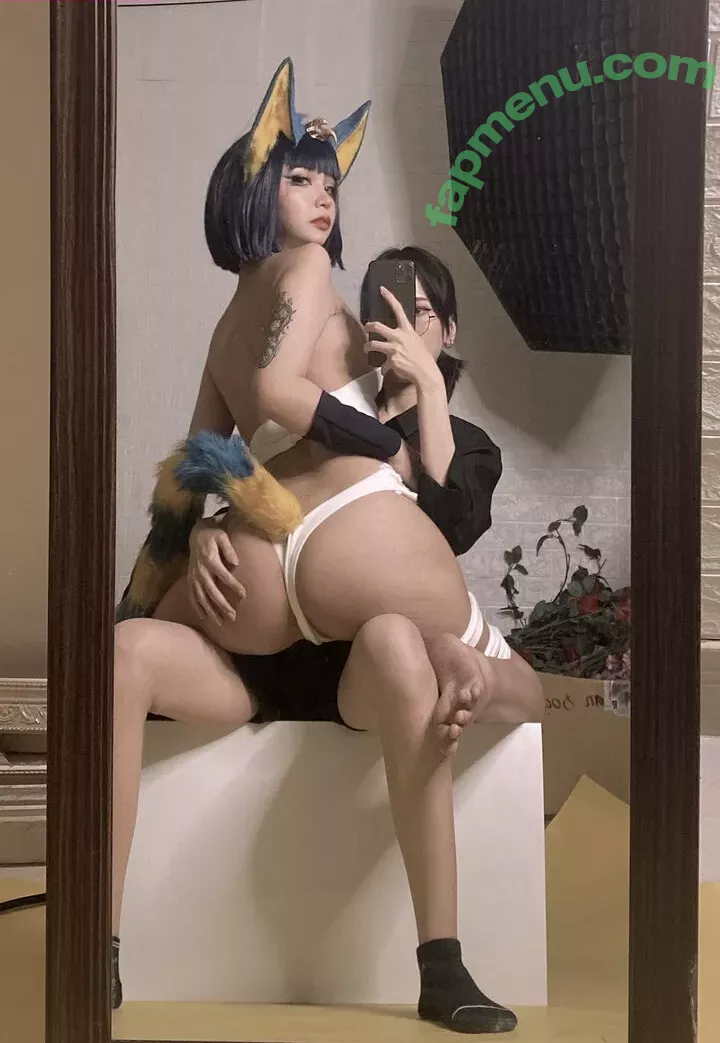 Umeko J. nude photo #0411 (Simp Chat / umekoj0910 / umekoj0910_ / umekojcosplayer)