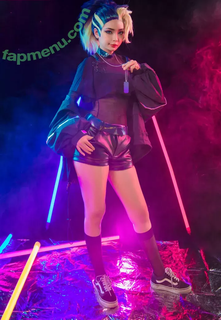 Umeko J. nude photo #1219 (Simp Chat / umekoj0910 / umekoj0910_ / umekojcosplayer)