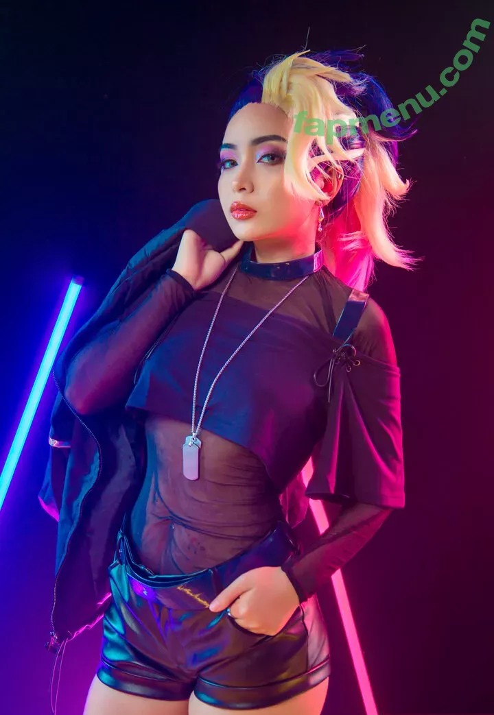 Umeko J. nude photo #1237 (Simp Chat / umekoj0910 / umekoj0910_ / umekojcosplayer)