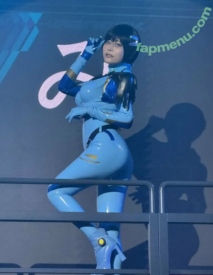 Umi Shinonome nude photo #2932 (umi_portrait)