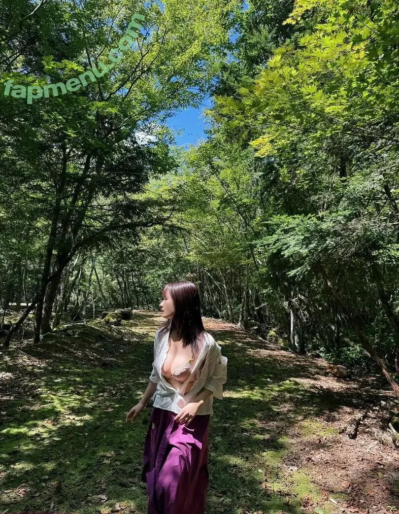 Umi Shinonome nude photo #2959 (umi_portrait)