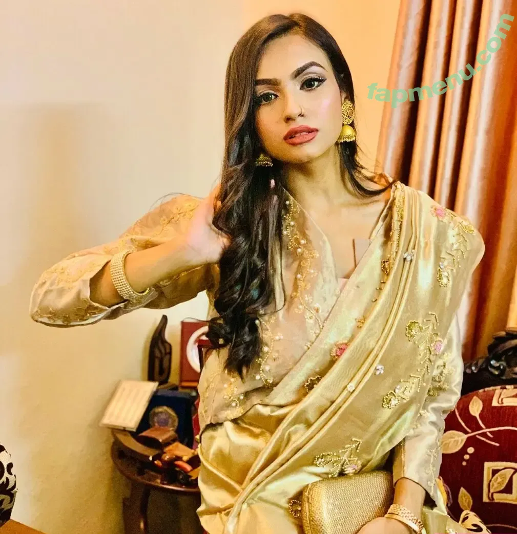 Umme Zamilatun Naima nude photo #0012 (zamilah_n)