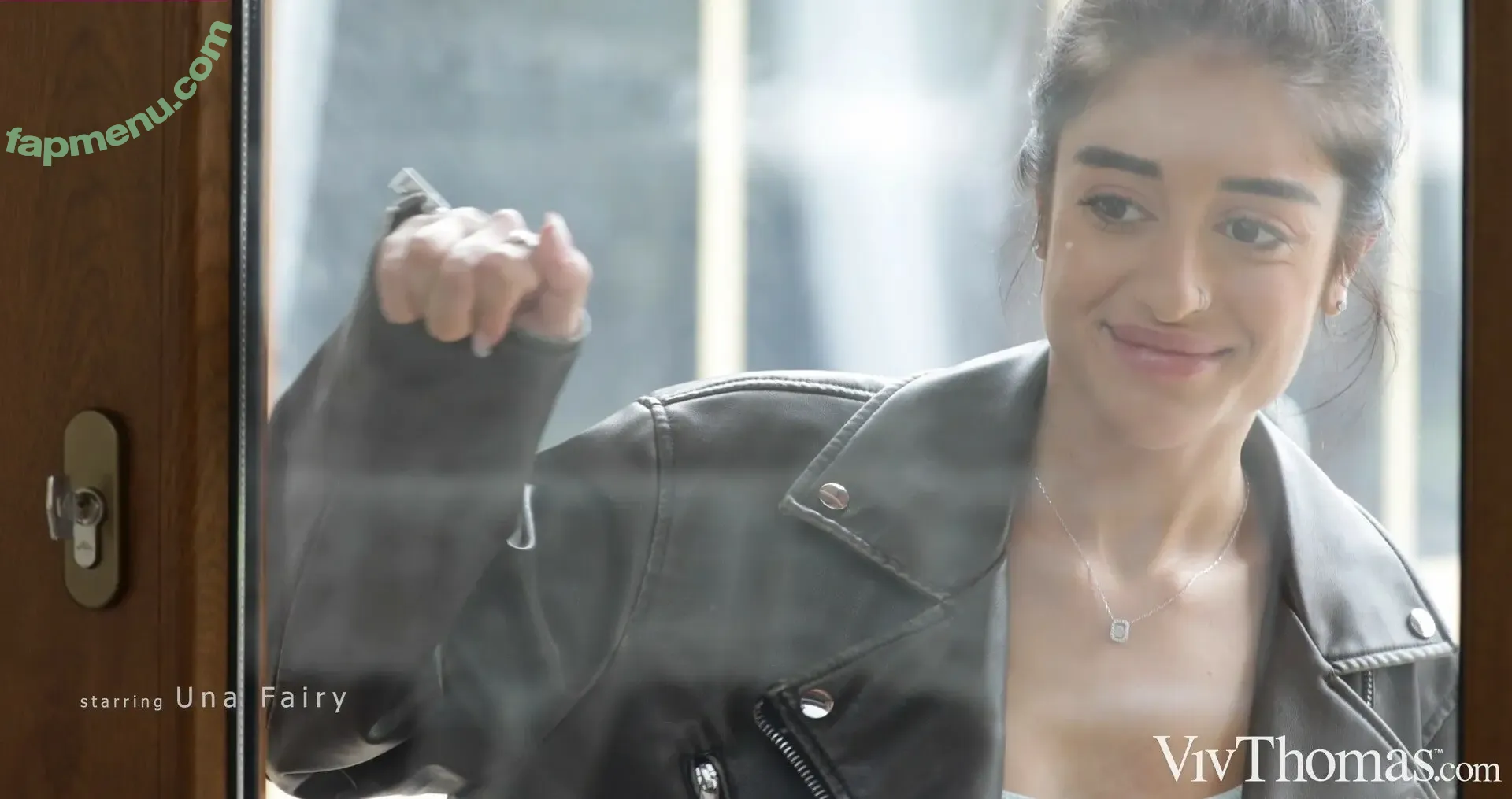 Una Fairy nude photo #0044 (mossyfaerie / una_fairytale / una_fairyy)