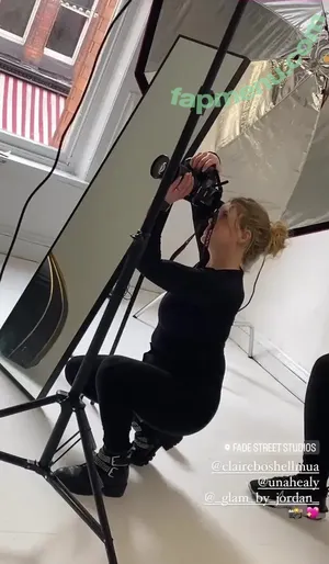 Una Healy / unahealy nude photo #0410