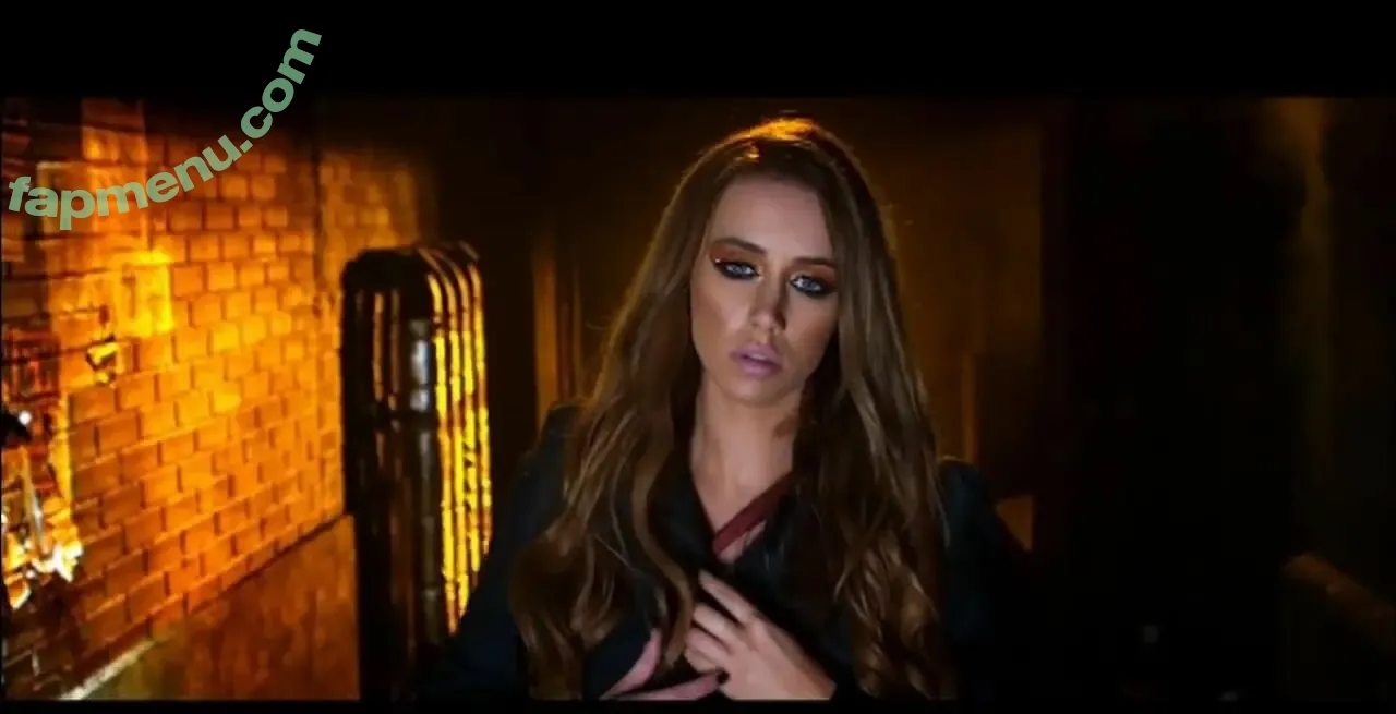 Una Healy nude photo #0324 (unahealy)