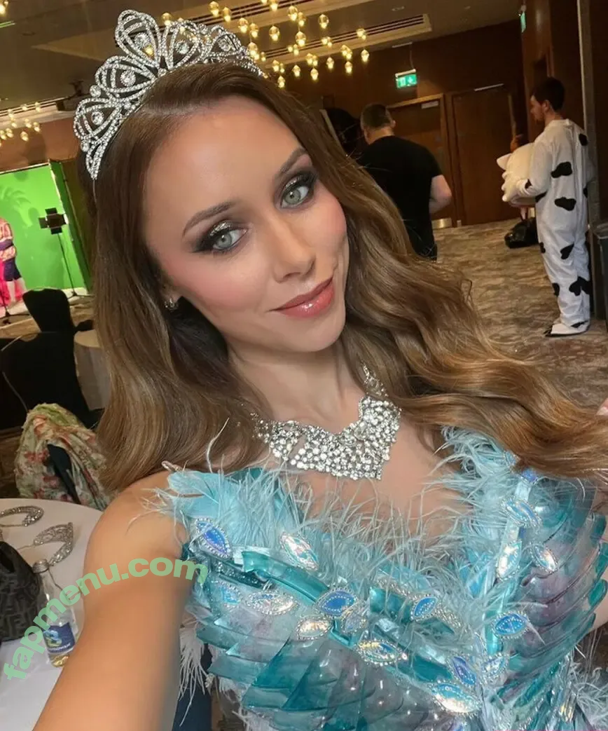 Una Healy nude photo #0606 (unahealy)