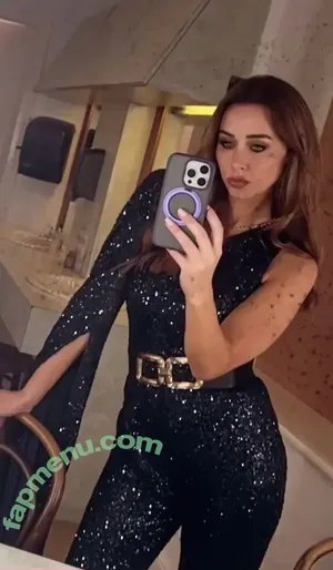 Una Healy / unahealy nude photo #1078