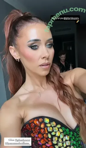 Una Healy / unahealy nude photo #1137