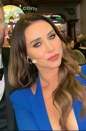 Una Healy / unahealy nude photo #1217