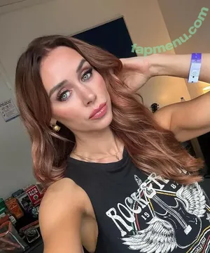 Una Healy / unahealy nude photo #1237