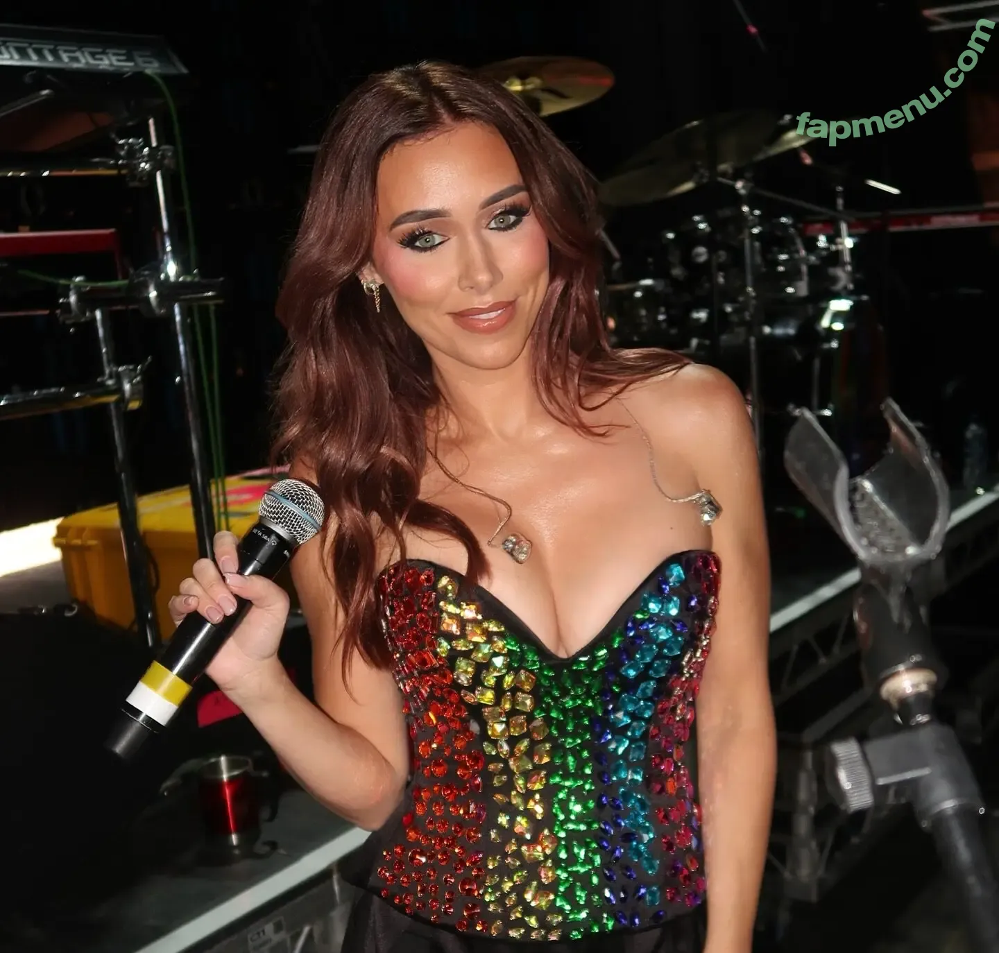 Una Healy nude photo #1122 (unahealy)