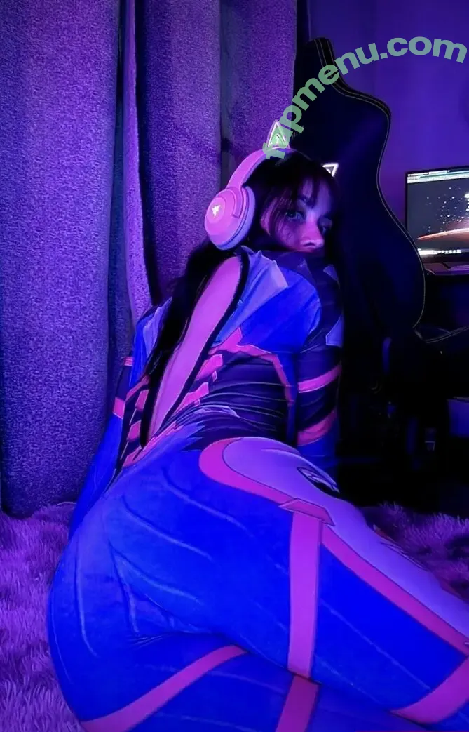 unachicagamermas nude photo #0170 (Monsde Ramirez / una.chica.gamer.mas)