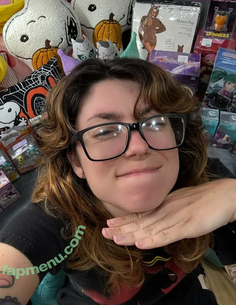 Uncanny Megan nude photo #0157 (Uncanny Megan)