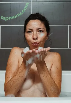 uncensoredbrit2 / uncutanduncensoredpodcast nude photo #0111