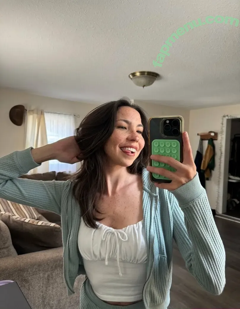 uncensoredbrit2 nude photo #0095 (uncutanduncensoredpodcast)