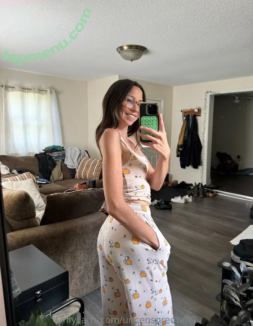 uncensoredbrit2 nude photo #0152 (uncutanduncensoredpodcast)