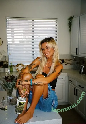 uncensoredjaz / _ttarra nude photo #0105