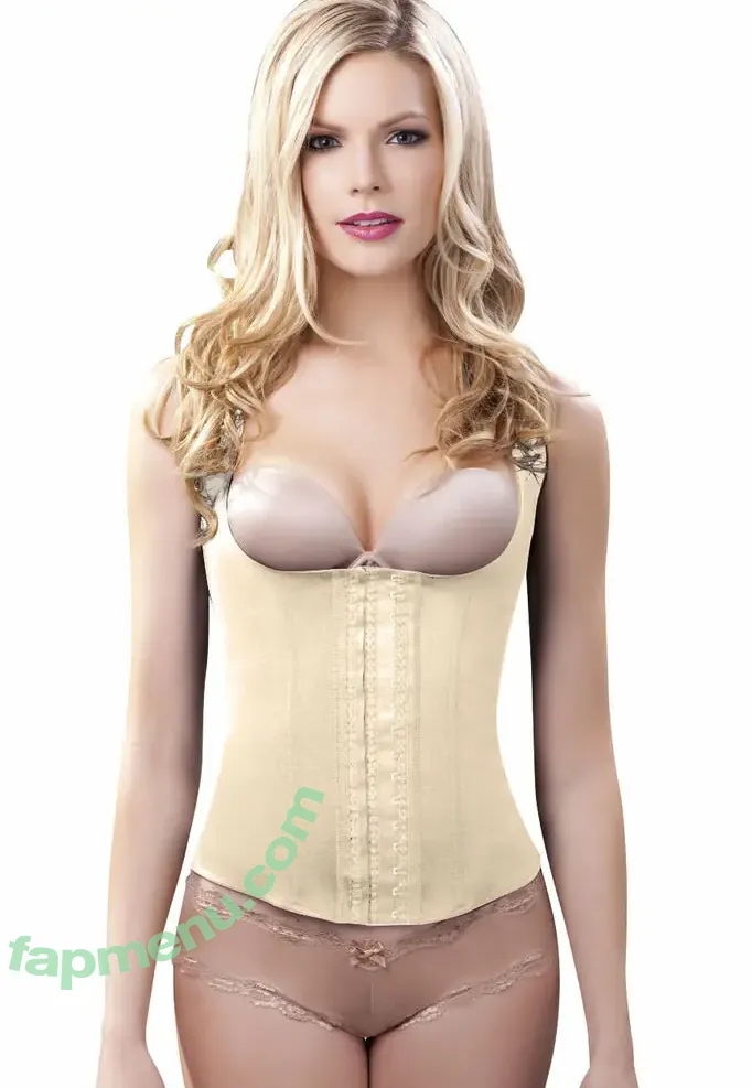 underbust nude photo #0325 (penny_underbust)