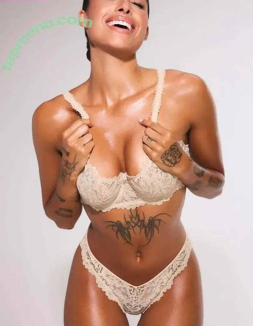 Undercover Freak nude photo #0108 (cameronnicolesmith / thecaligirl)