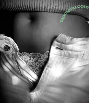 undressing_room / theundressingroompodcast nude photo #0022