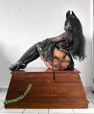 unholyybunnyy / Dysxster / holyybunny / satannholyy / shxdoweaver nude photo #0051