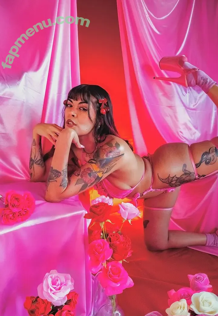 unicorniah nude photo #0123 (unicorniah)