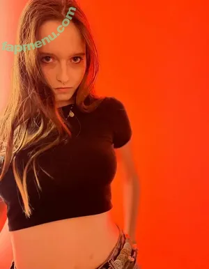 unoangryone / Veronica / vonthedon nude photo #0048