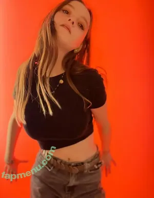 unoangryone / Veronica / vonthedon nude photo #0065