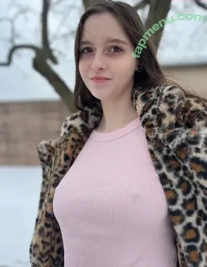 unoangryone / Veronica / vonthedon nude photo #0084