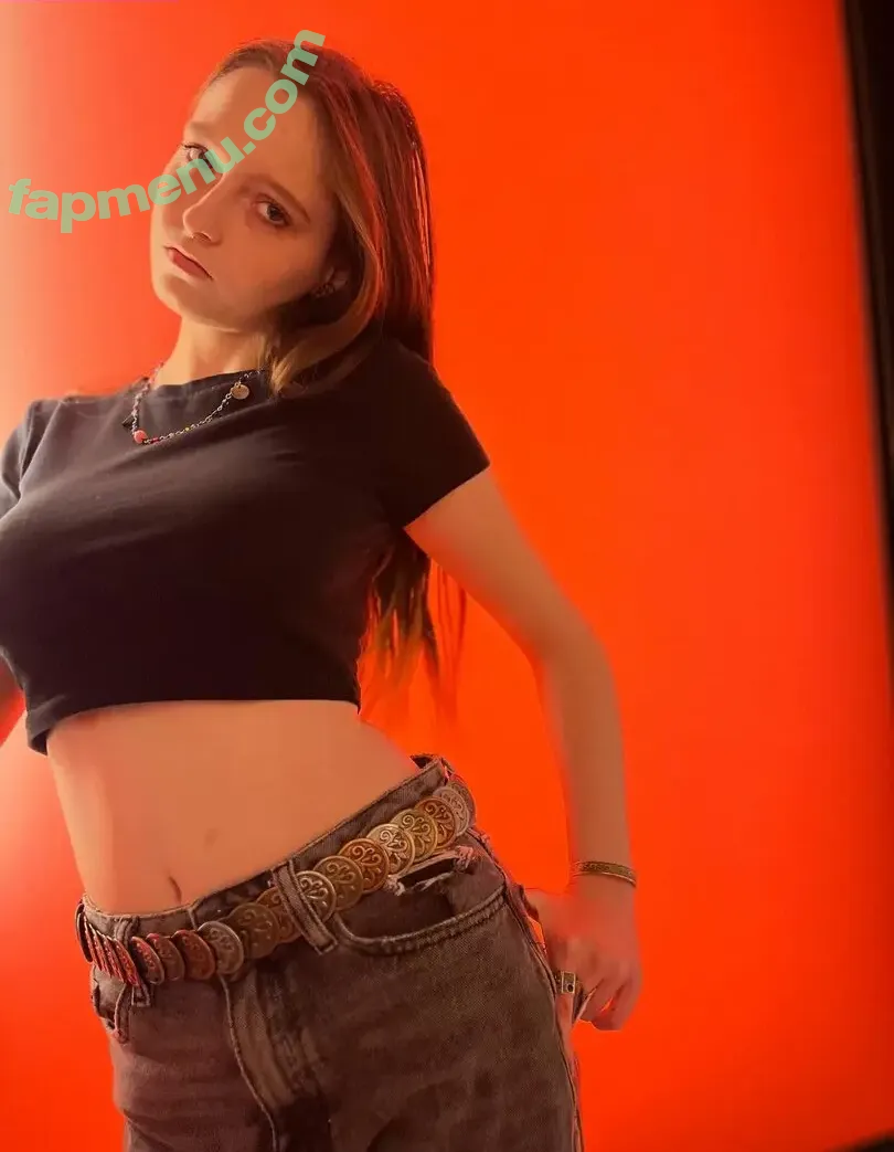 unoangryone nude photo #0049 (Veronica / vonthedon)