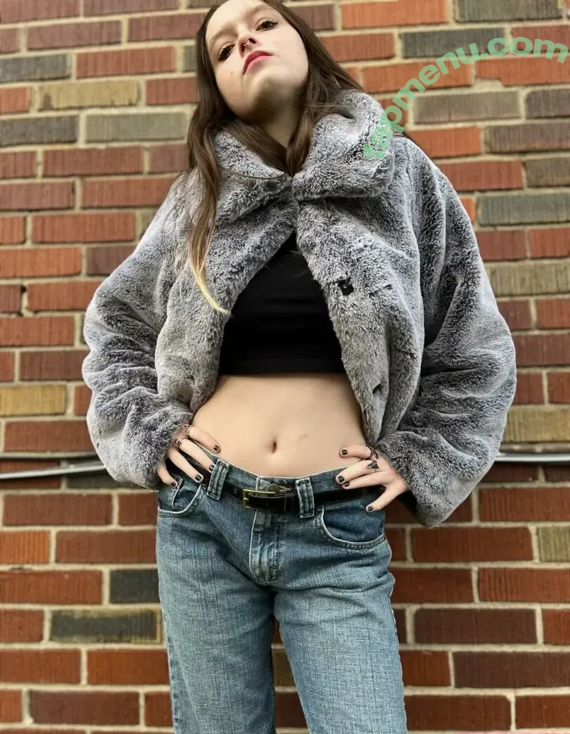 unoangryone nude photo #0069 (Veronica / vonthedon)