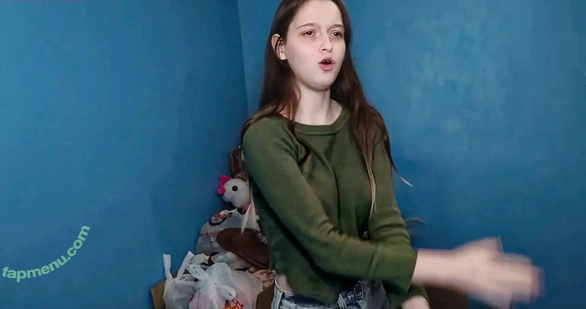 unoangryone nude photo #0106 (Veronica / vonthedon)