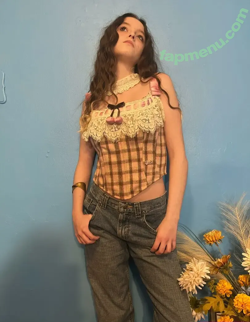 unoangryone nude photo #0119 (Veronica / vonthedon)