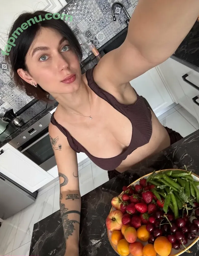 Unrealspicegirl nude photo #0046 (Hot Spice / spacegirltanya)