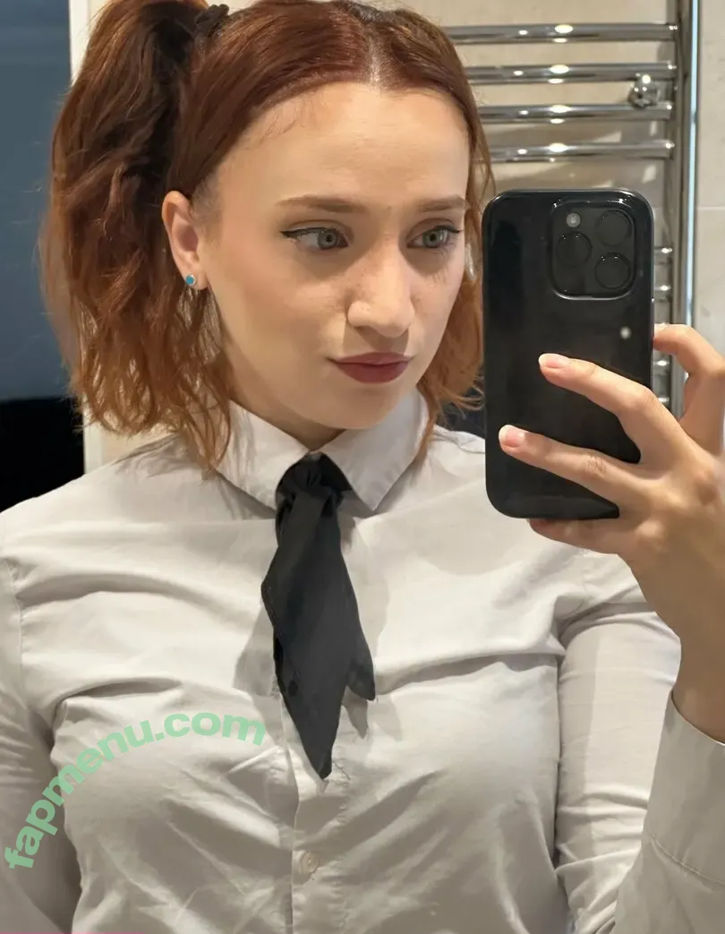 unseengreenex nude photo #0002 (unseengreenex)