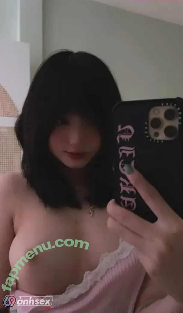 Ununneee nude photo #0042 (Ununneee)