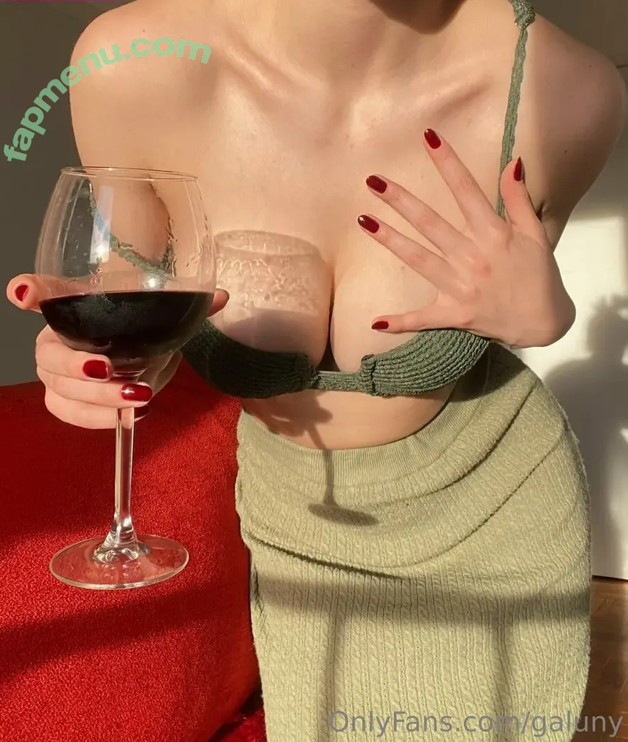 unygirl nude photo #0023 (u.n.i.girl)