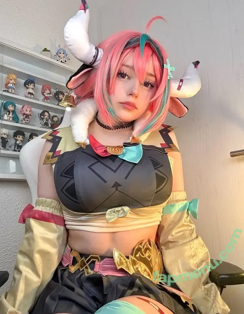Upminaa nude photo #0260 (Upminaa)