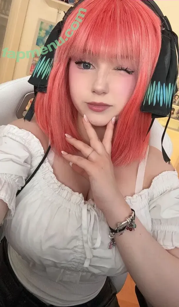 Upminaa nude photo #0327 (Upminaa)