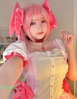 Upminaa nude photo #0009
