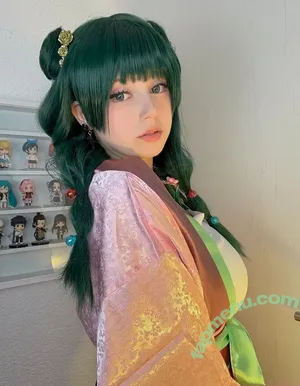 Upminaa nude photo #0300