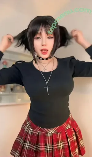 Upminaa nude photo #0335