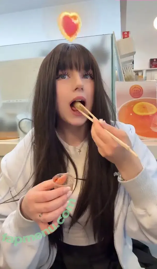 Upminaa nude photo #0025 (Upminaa)