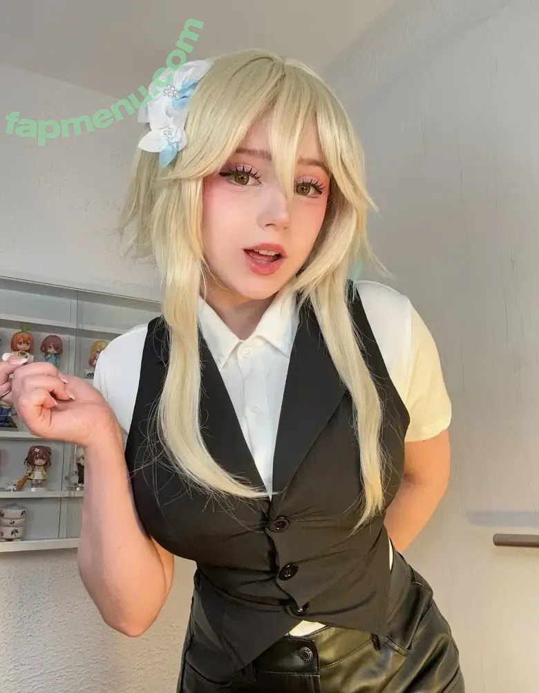 Upminaa nude photo #0061 (Upminaa)